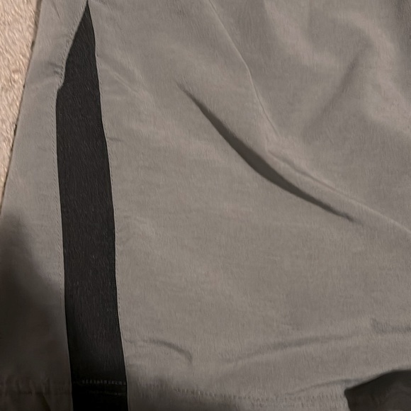 men’s nike atlethic shorts dri fit size medium good quality worn before - Picture 6 of 6